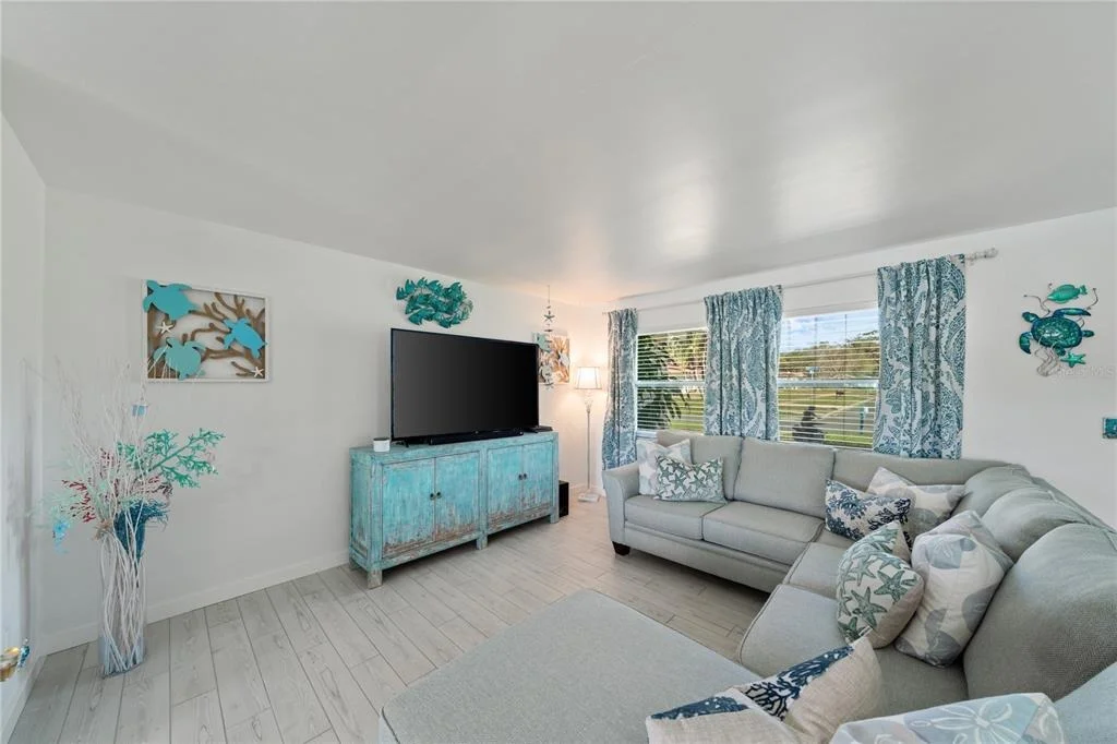 Photo of 632 SHORE DRIVE