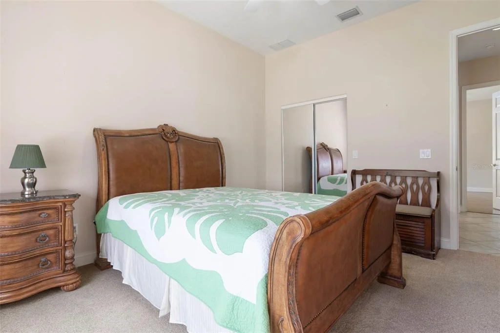 Photo of 1023 HAMPSTEAD LANE