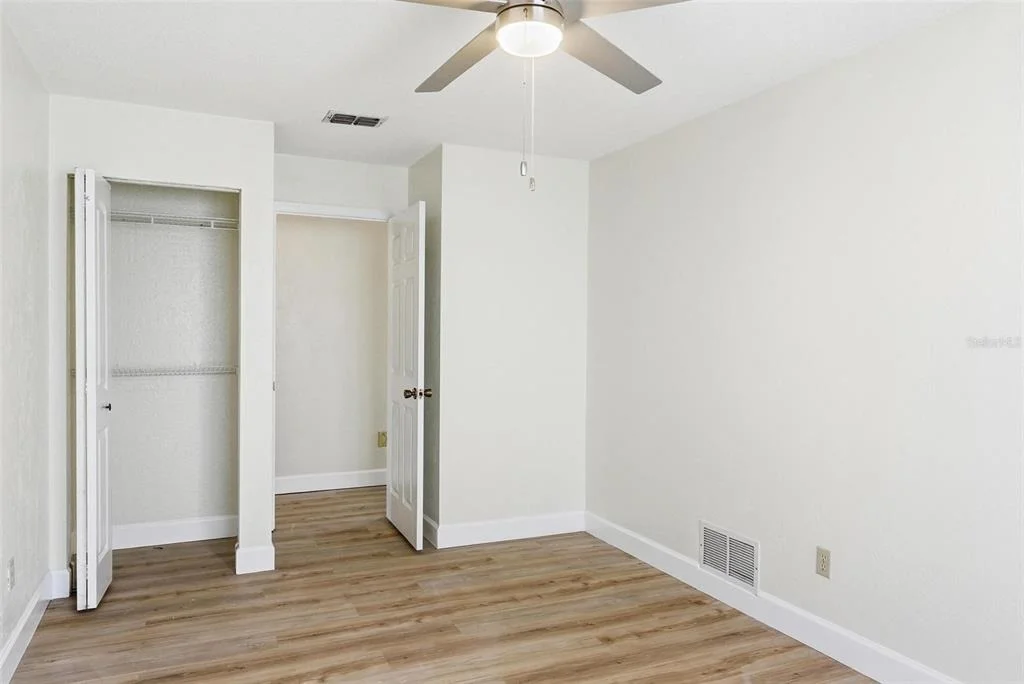 Photo of 33 E SEA HARBOR