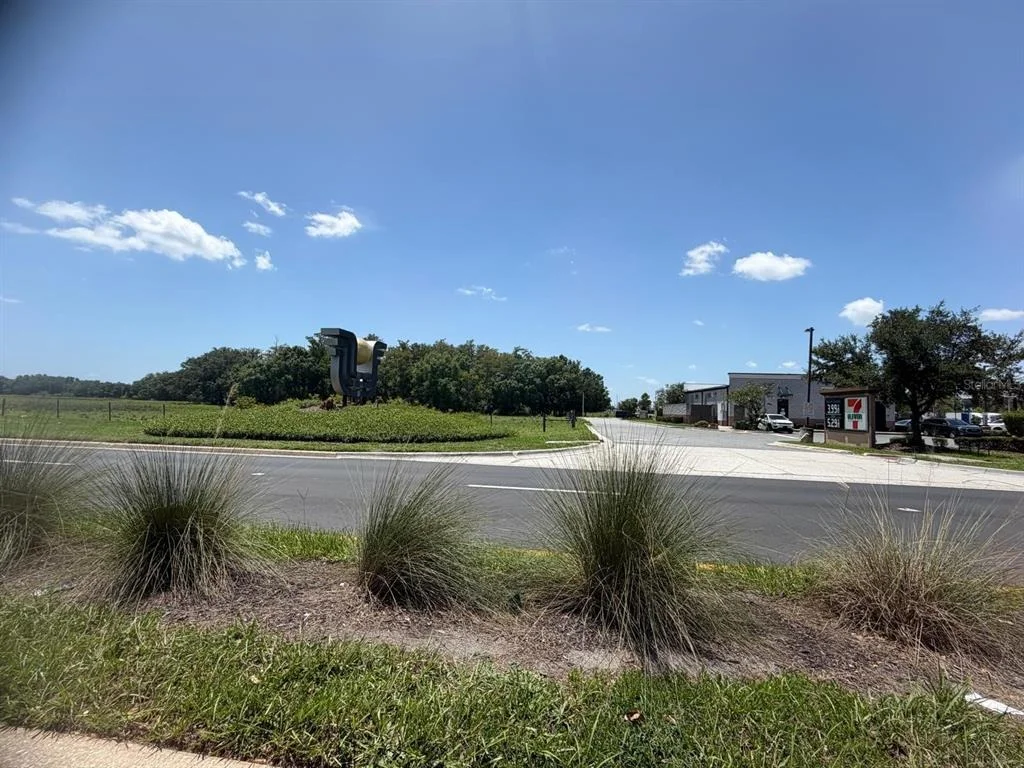 Photo of 576 TRADEPORT DRIVE