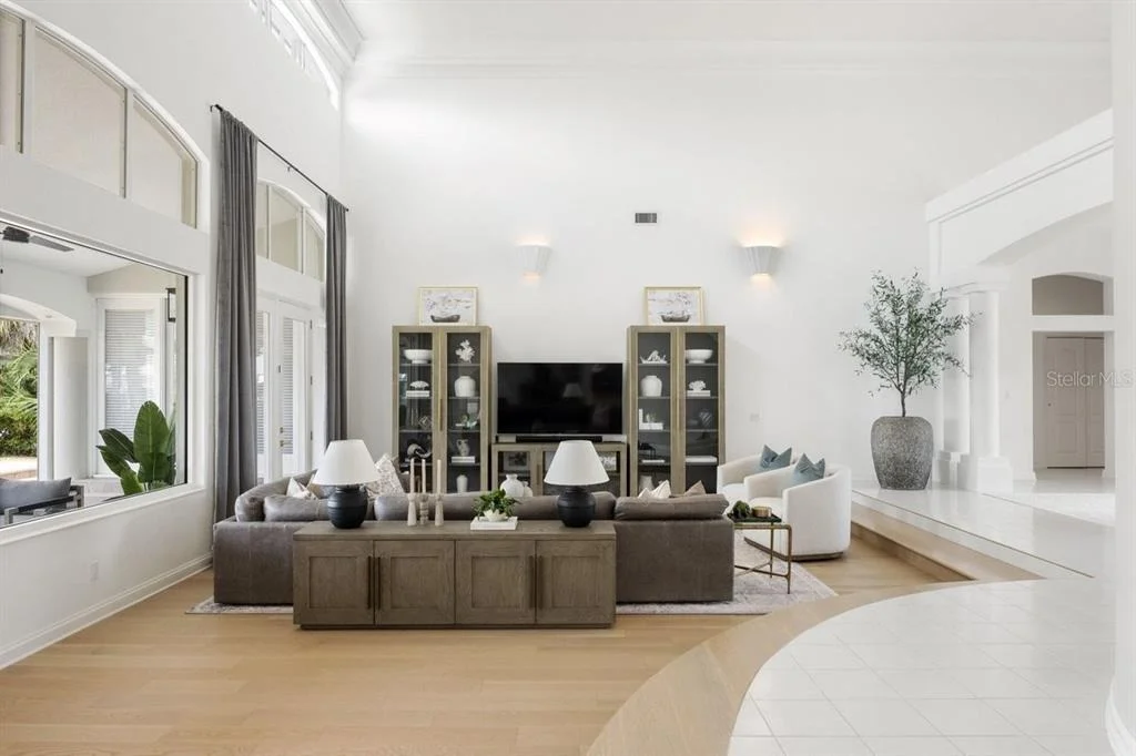 Photo of 626 RIVERSIDE DRIVE