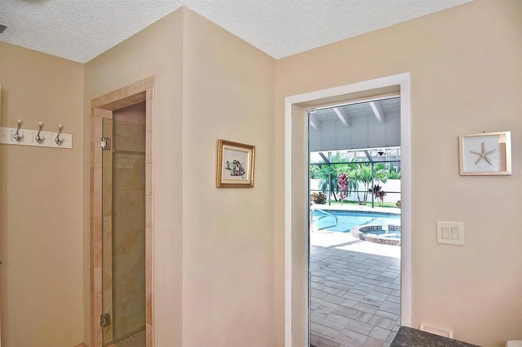 Photo of 429 DARLING DRIVE