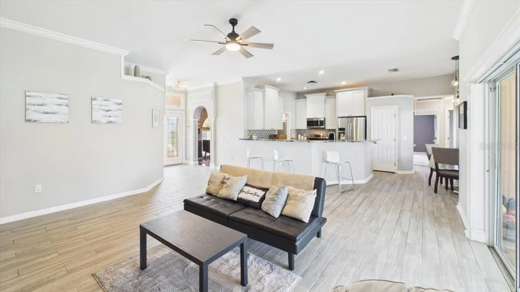 Photo of 315 LANCEOLATE DRIVE