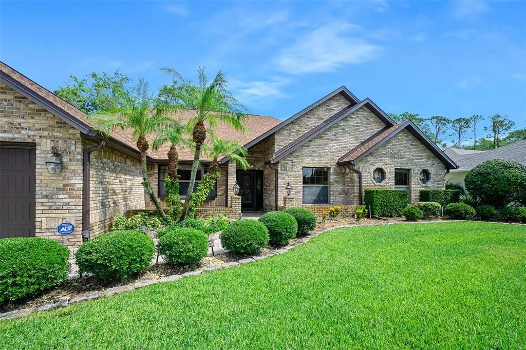 Photo of 43 WINDING CREEK WAY