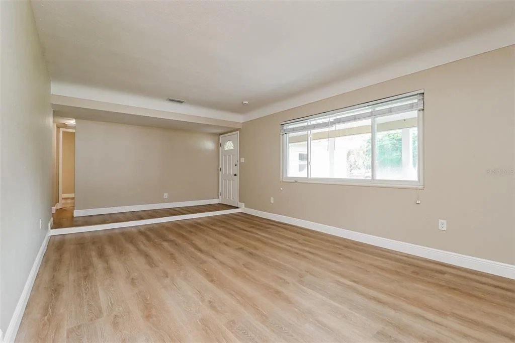 Photo of 10293 SATSUMA ROAD