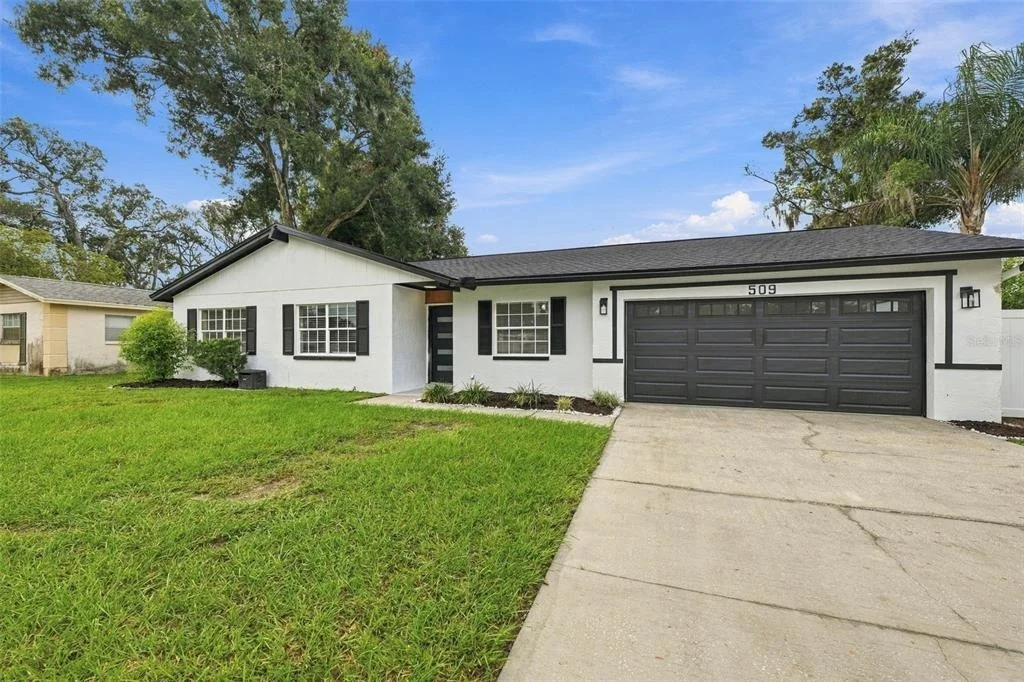 Photo of 509 CLEMONS ROAD