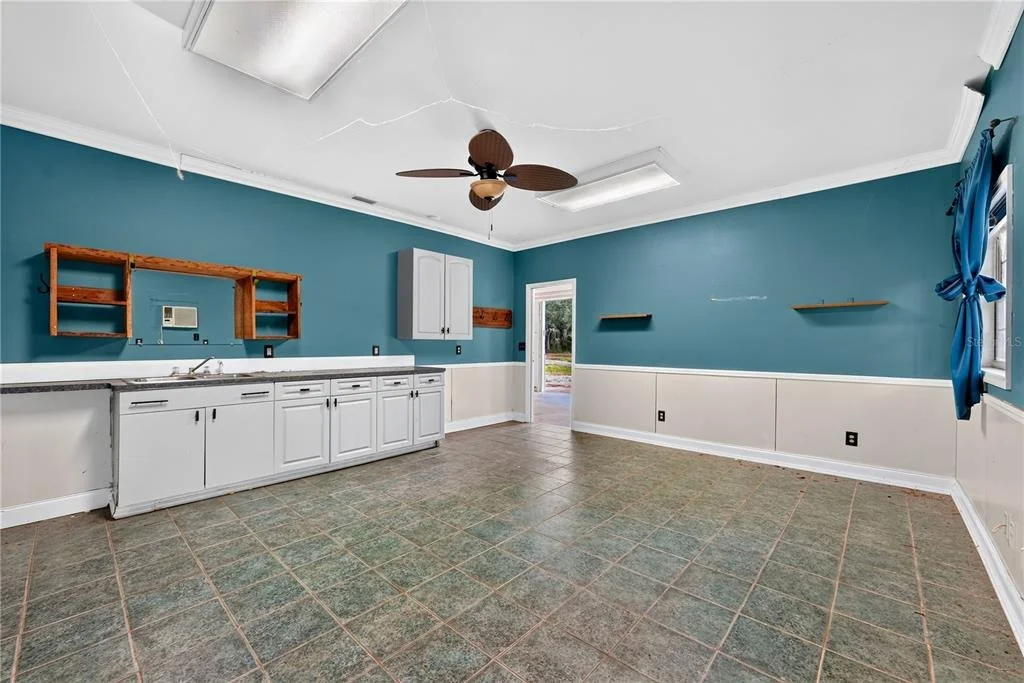 Photo of 590 COUNTY ROAD 325