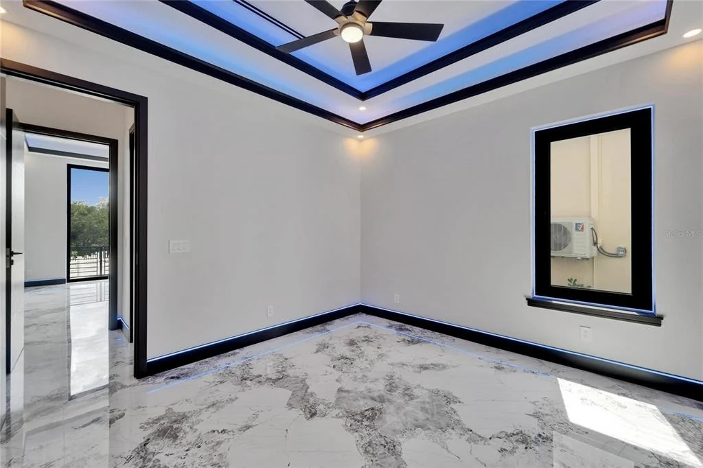 Photo of 6520 SIMONE SHORES CIRCLE
