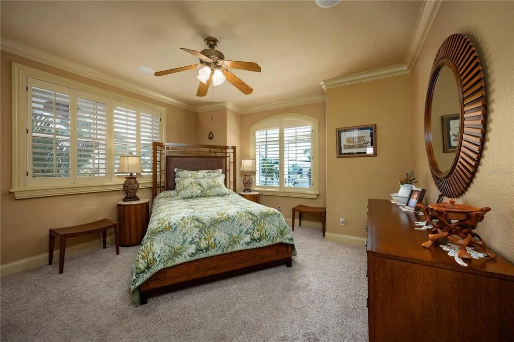 Photo of 306 HARBOR DRIVE