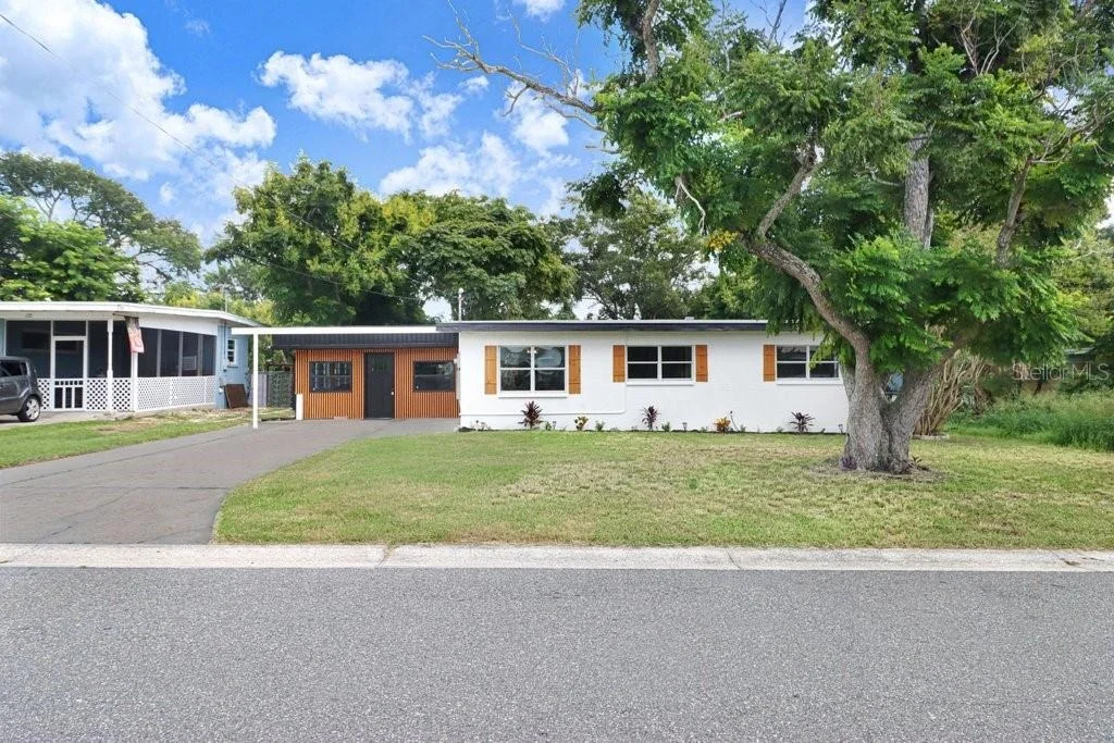 Photo of 124 EDGEWATER DRIVE