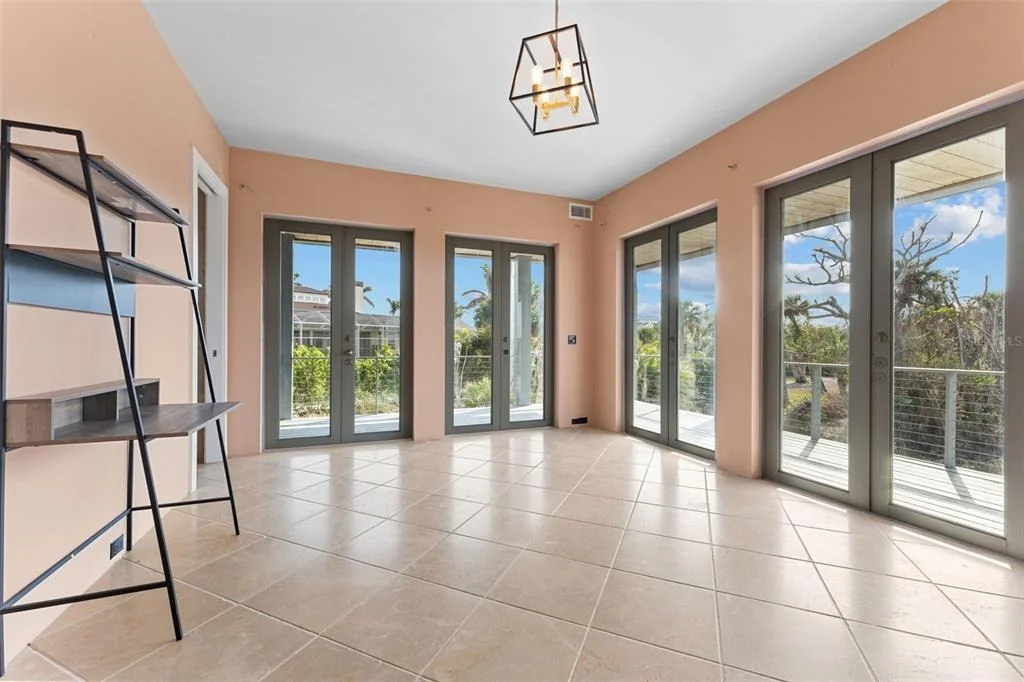 Photo of 4150 DINGMAN DRIVE