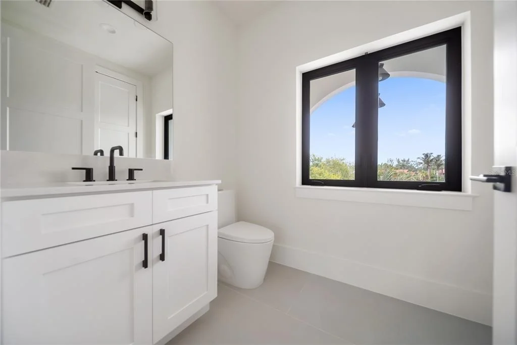 Photo of 626 BUTTONWOOD DRIVE