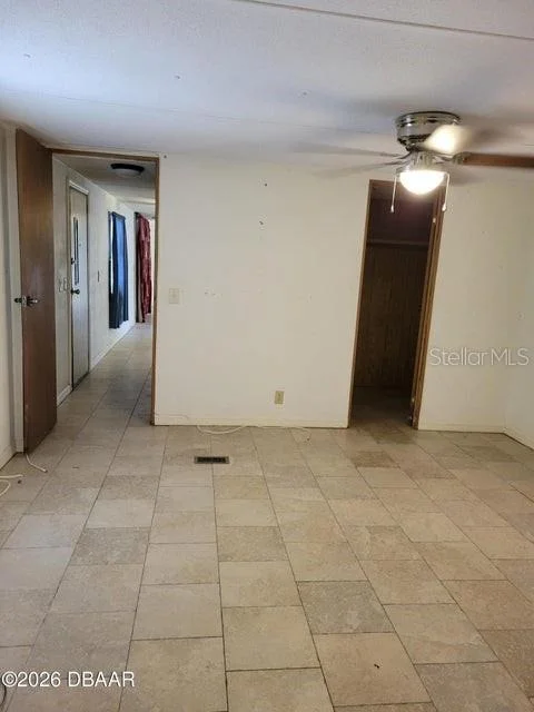 Photo of 324 N JANICE LANE