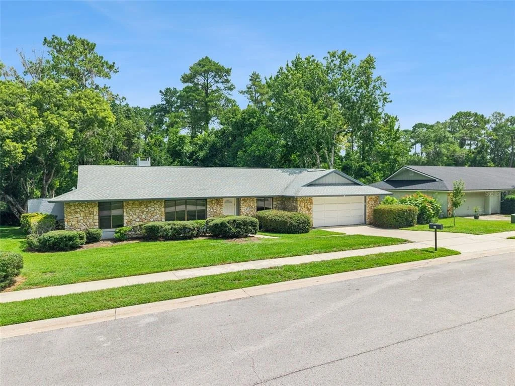 Photo of 211 HICKORY DRIVE