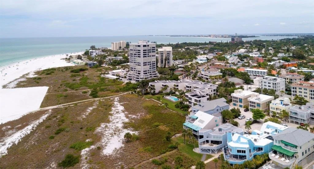 Photo of 749 SIESTA DRIVE