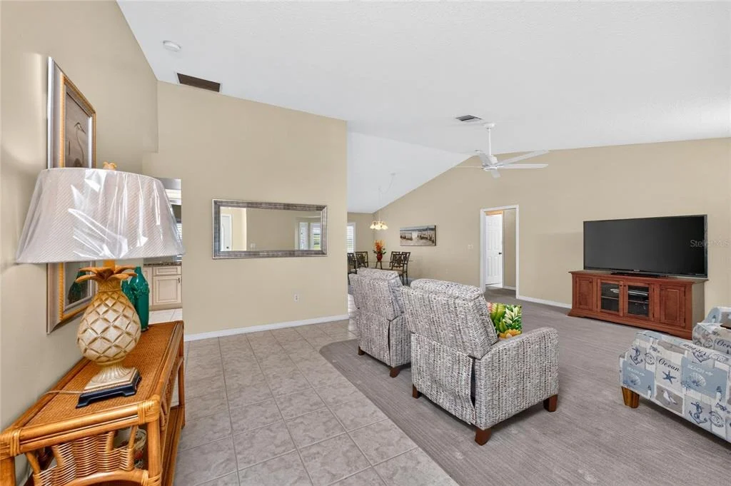 Photo of 31 MEADOWLARK LANE