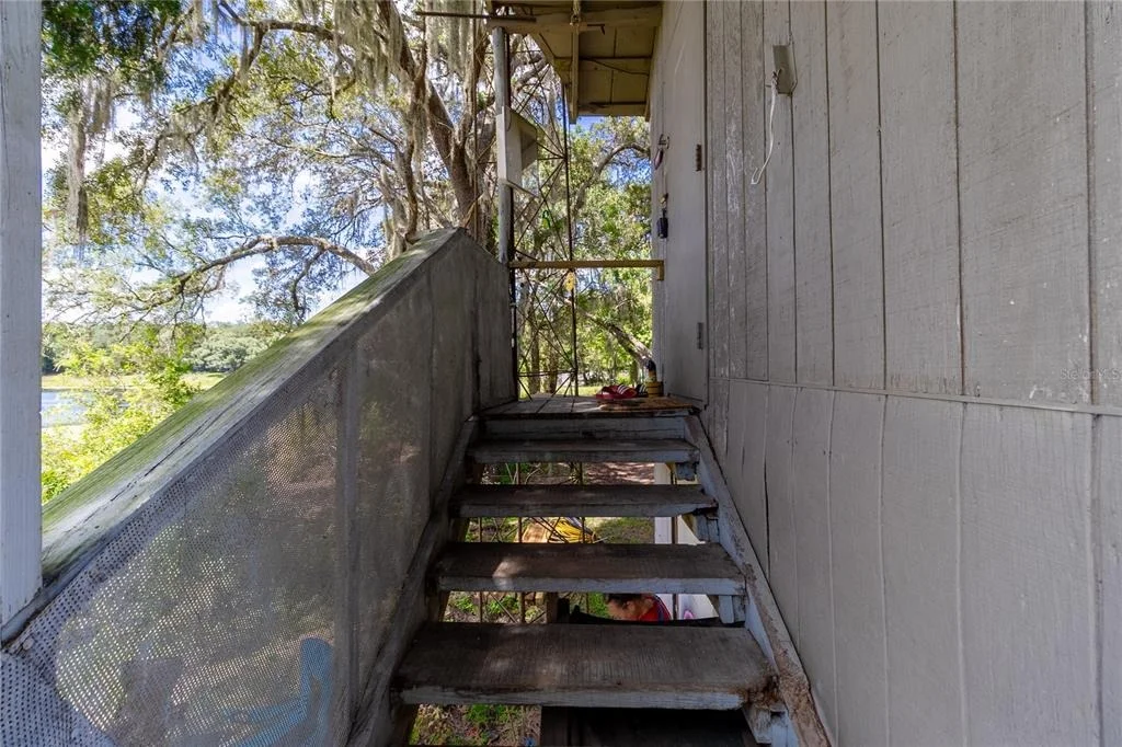 Photo of 335 N COUNTY ROAD 315