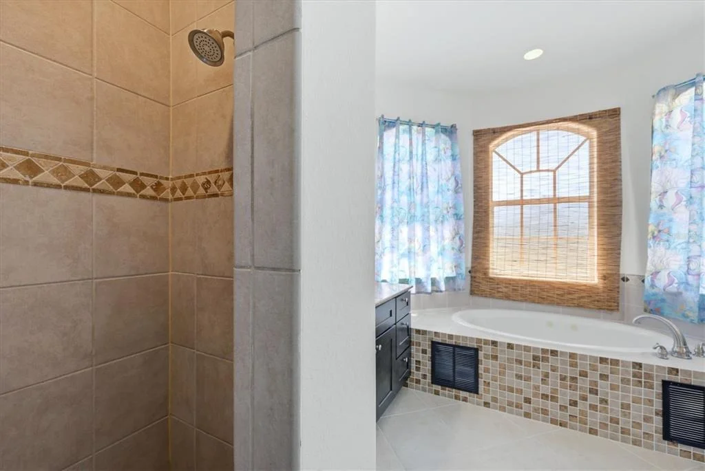 Photo of 15124 LEIPZIG CIRCLE