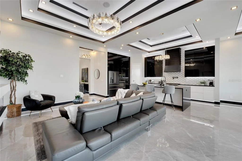 Photo of 6542 SIMONE SHORES CIRCLE