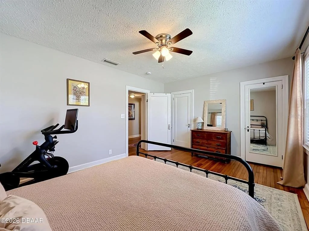 Photo of 2615 RIDGEWOOD ROAD