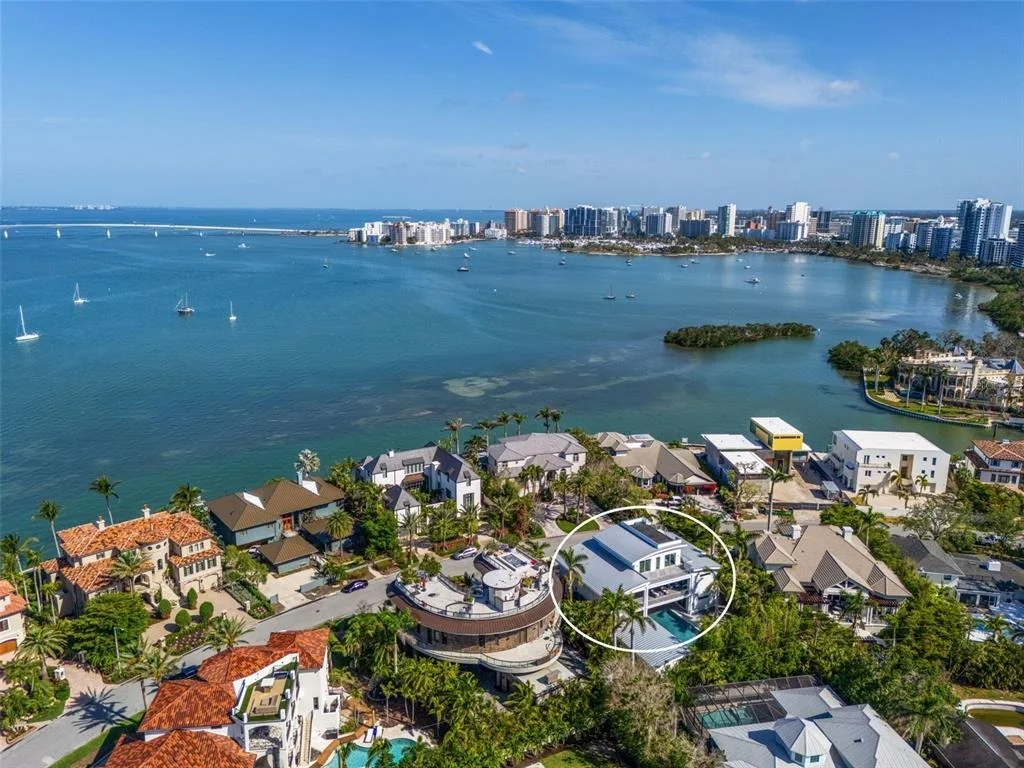 Photo of 1365 HARBOR DRIVE