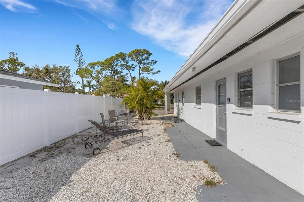 Photo of 531 GRANADA AVENUE