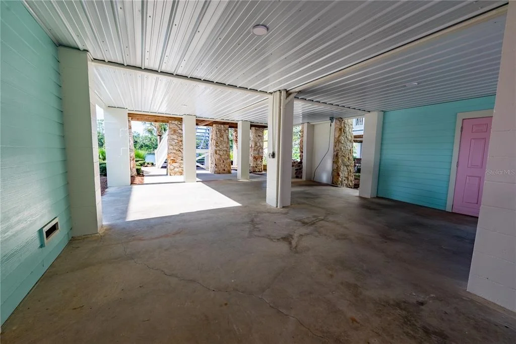 Photo of 1410 SE MAGNOLIA DRIVE