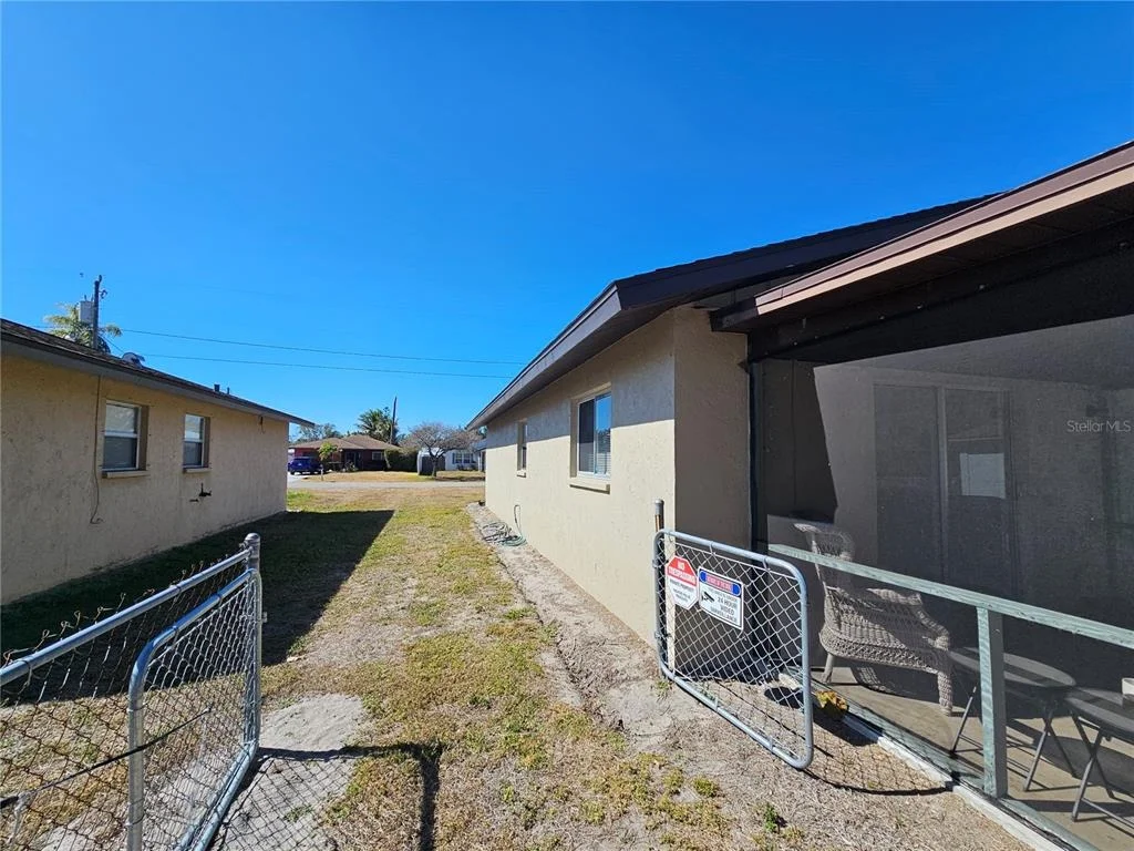 Photo of 1011 BACON AVENUE