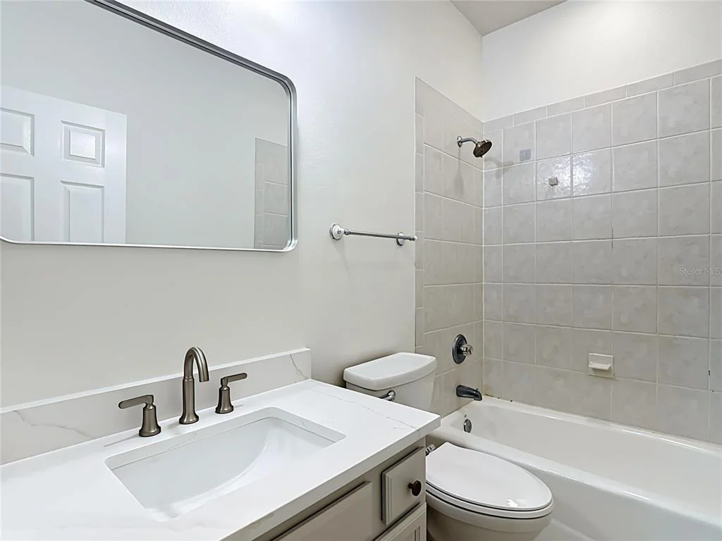 Photo of 2155 BARRATT COURT