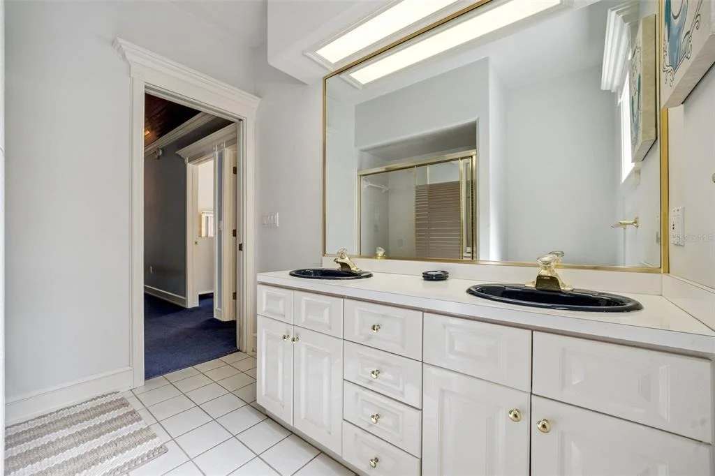 Photo of 21033 VIOLET ROAD