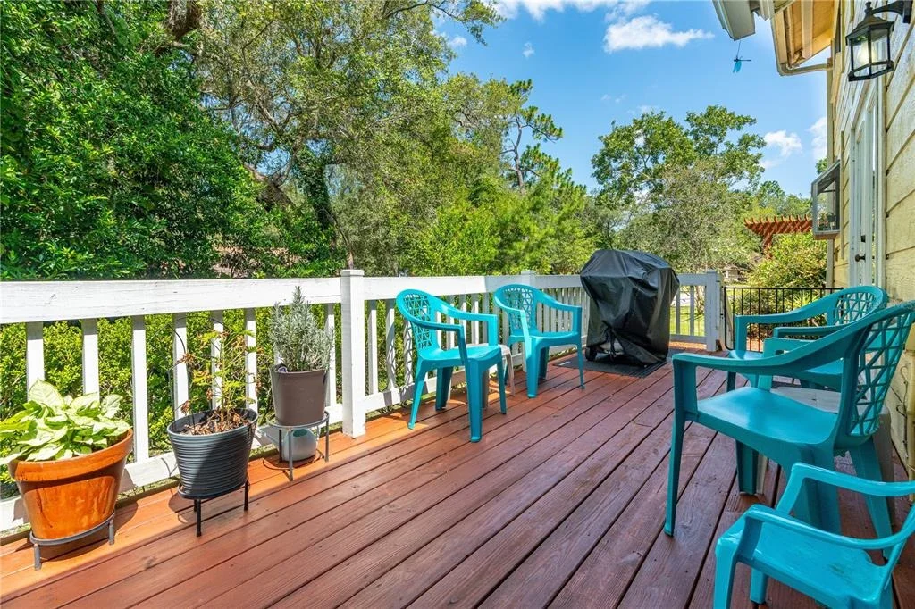 Photo of 285 BAYRIDGE COURT