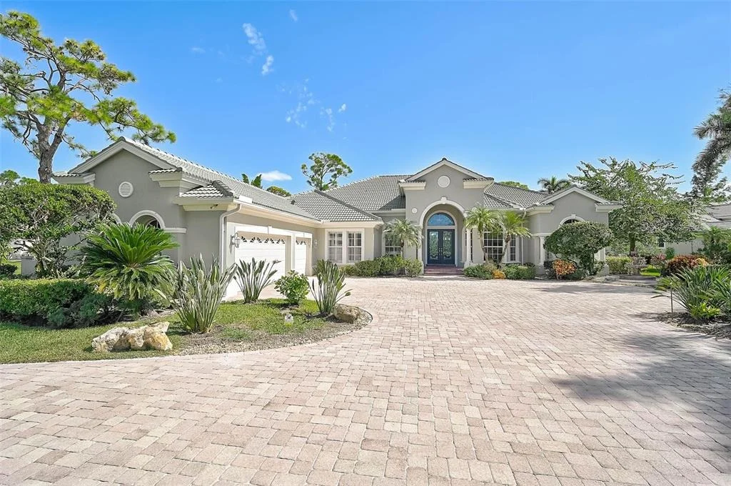 Photo of 538 DOVE POINTE DRIVE