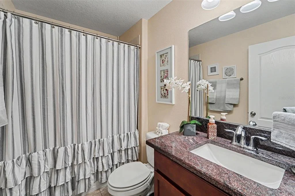 Photo of 10048 IVES LOOP
