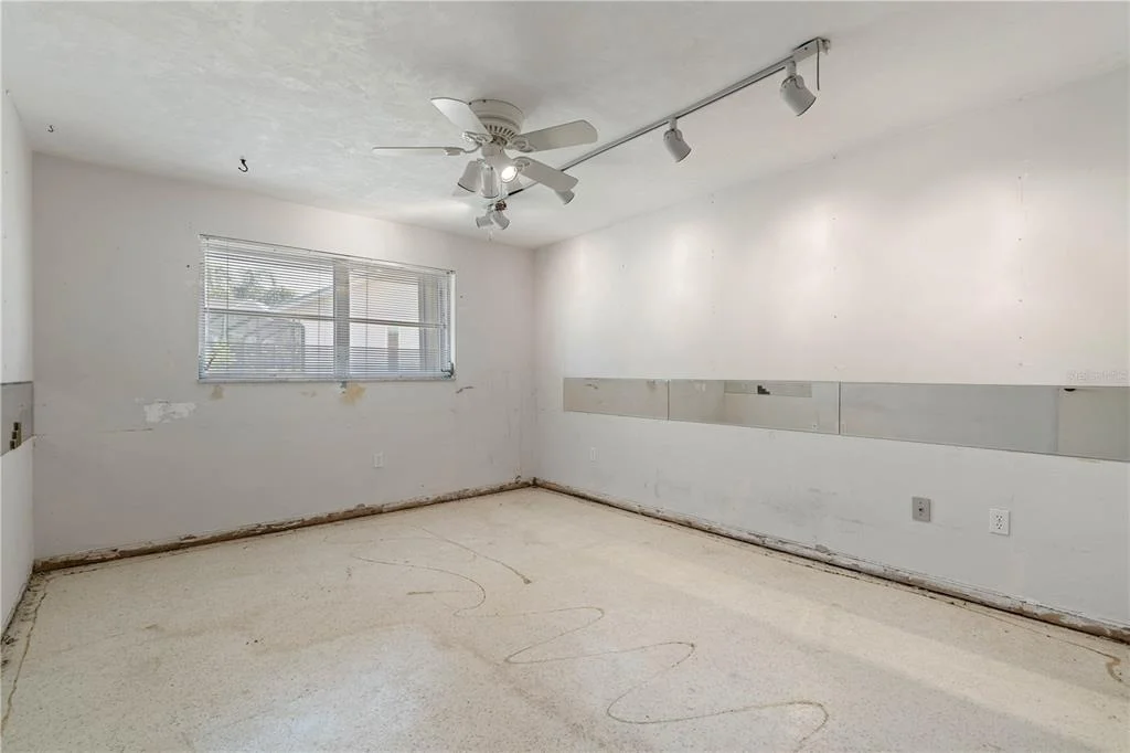 Photo of 2194 BAYOU ROAD
