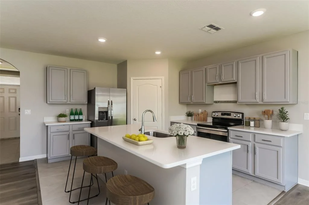 Photo of 321 ALEXZANDER WAY