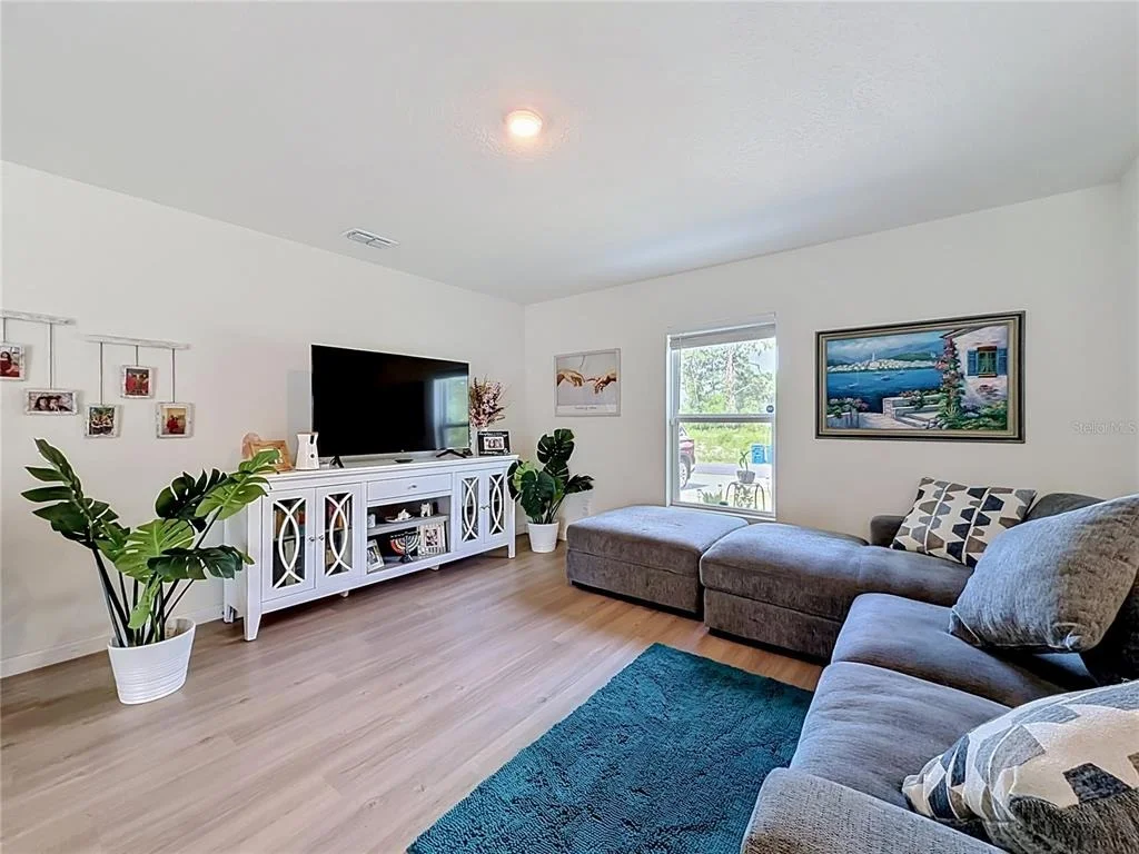 Photo of 3159 ASPEN ROAD