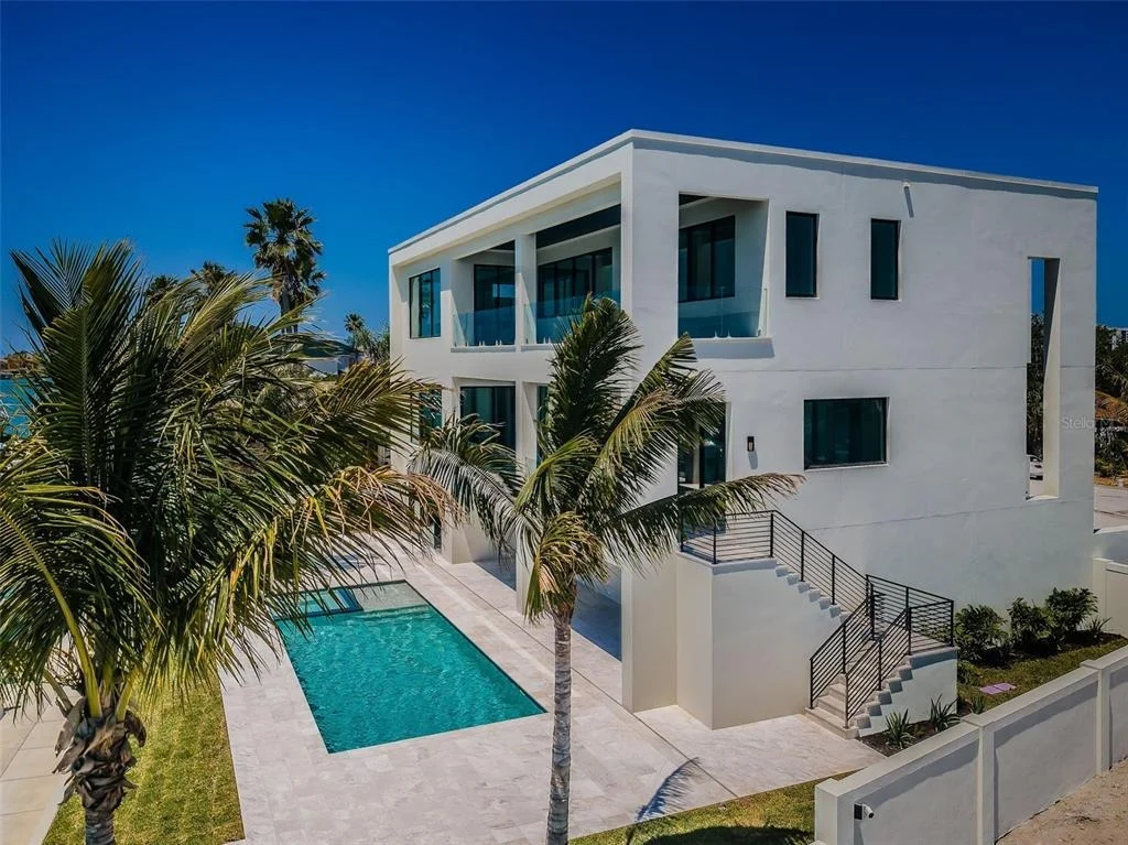Photo of 236 HOWARD DRIVE