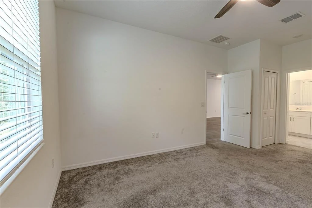 Photo of 407 THREE OAKS DRIVE