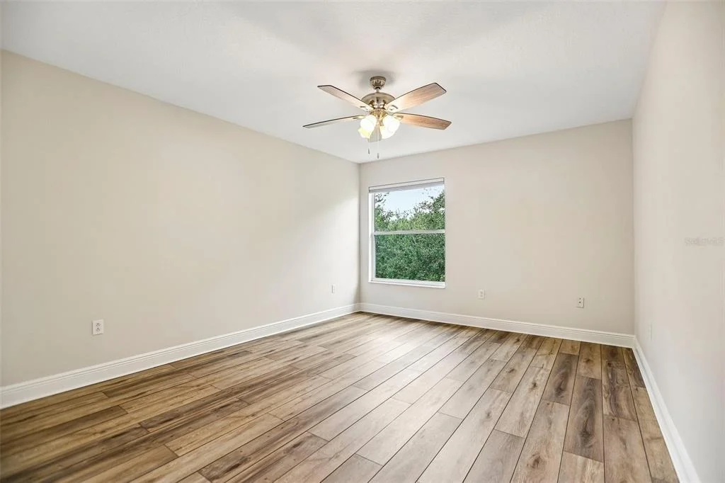 Photo of 5903 CAPE LOOP