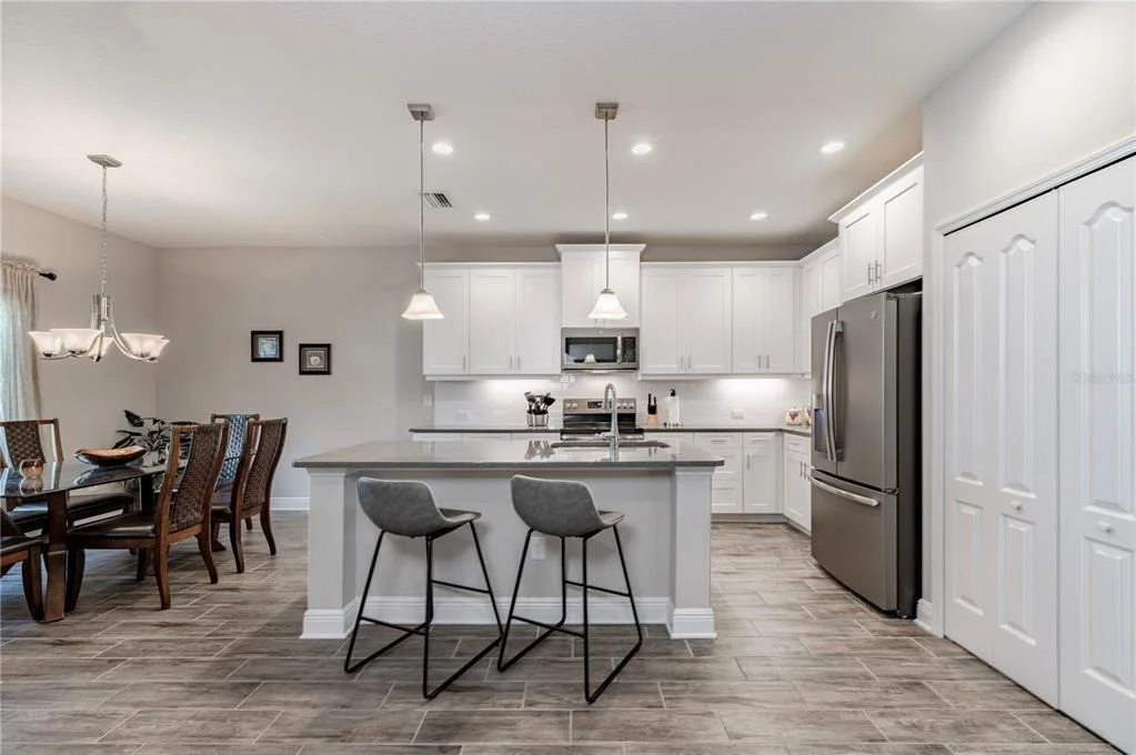 Photo of 1117 THORNBURY DRIVE