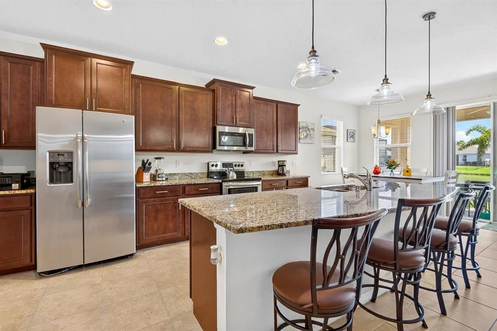 Photo of 6435 DEVESTA LOOP