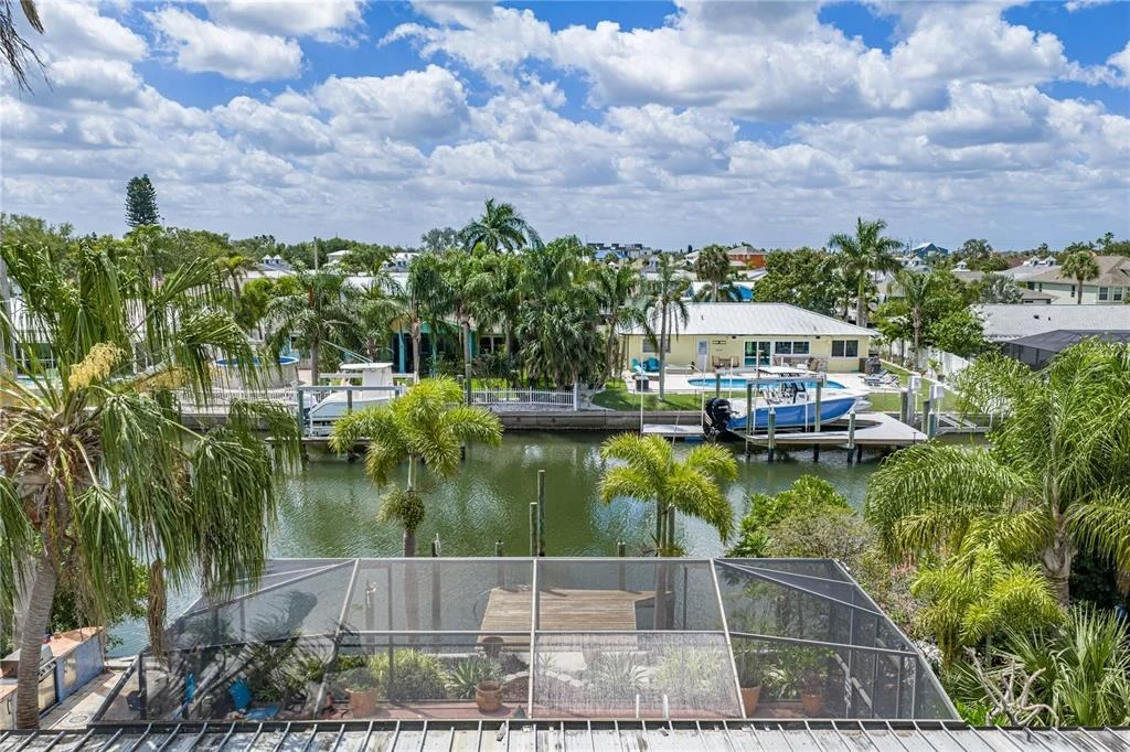 Photo of 906 SAGO PALM WAY