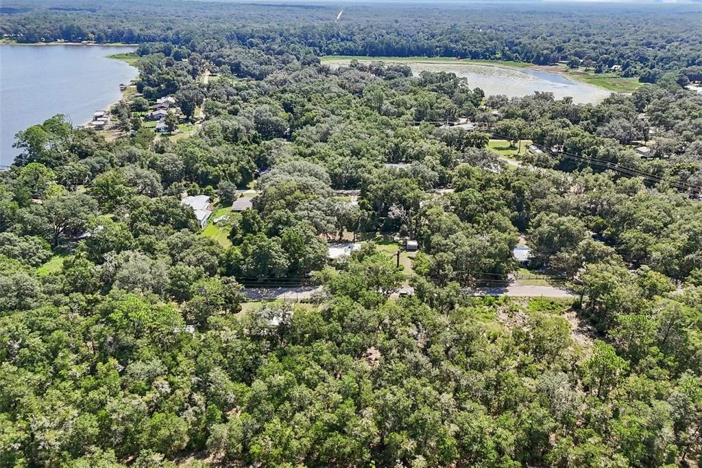 Photo of 212 DOGWOOD DRIVE