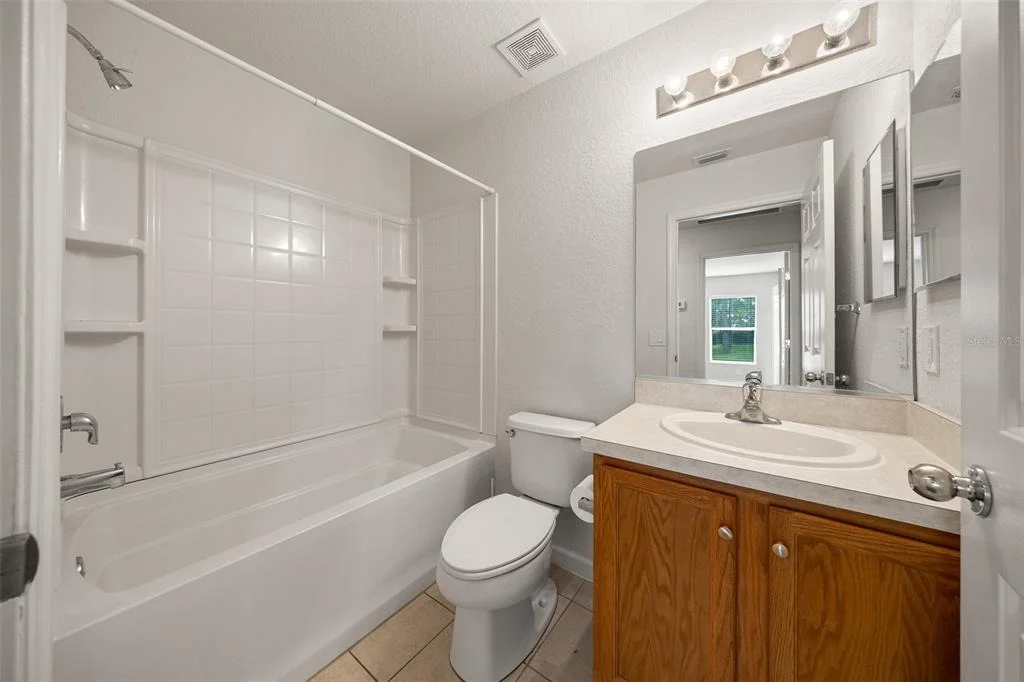 Photo of 4223 SW 53 CIRCLE