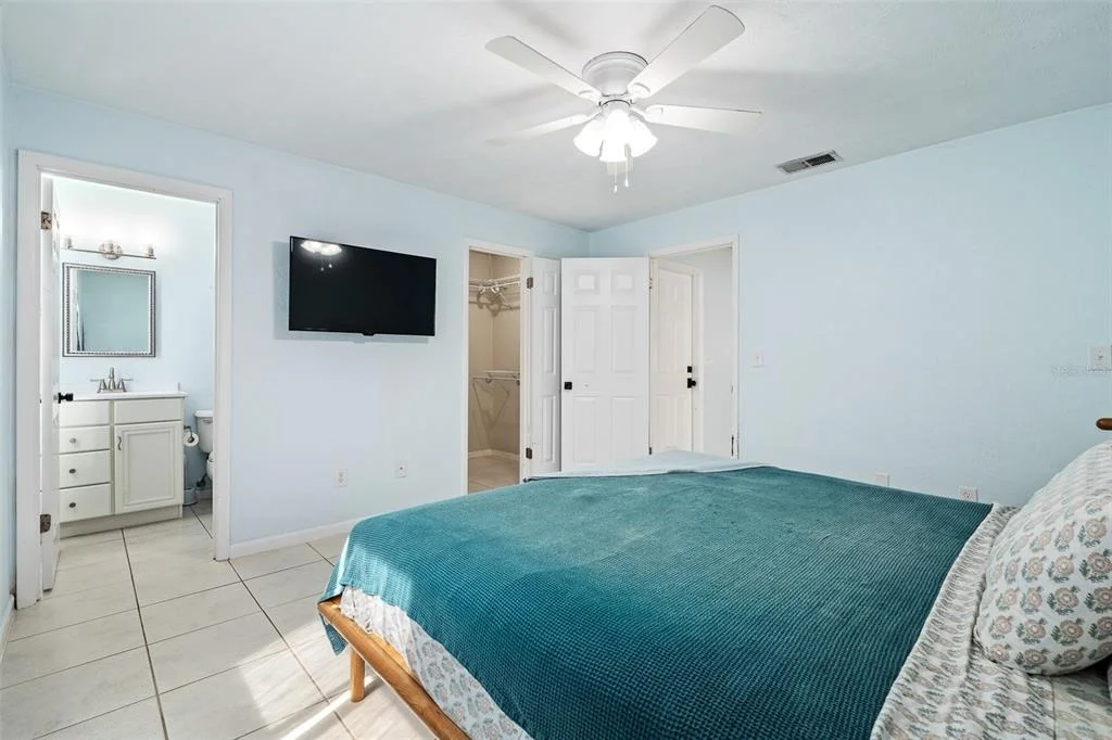 Photo of 6 CONCORD DRIVE