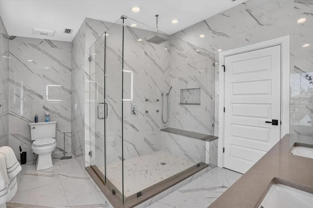 Photo of 6330 LAGUNA DRIVE