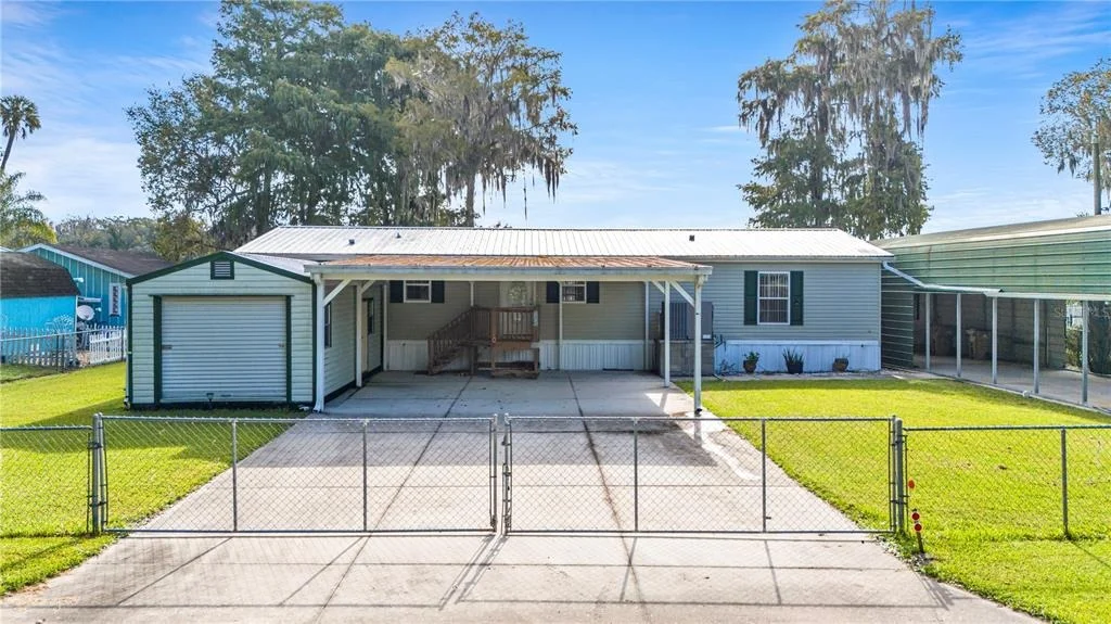 Photo of 56310 REDBUD ROAD
