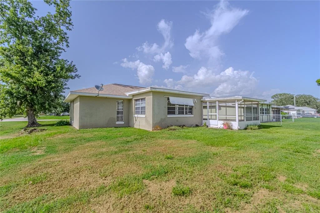 Photo of 7208 HONEYSUCKLE DRIVE