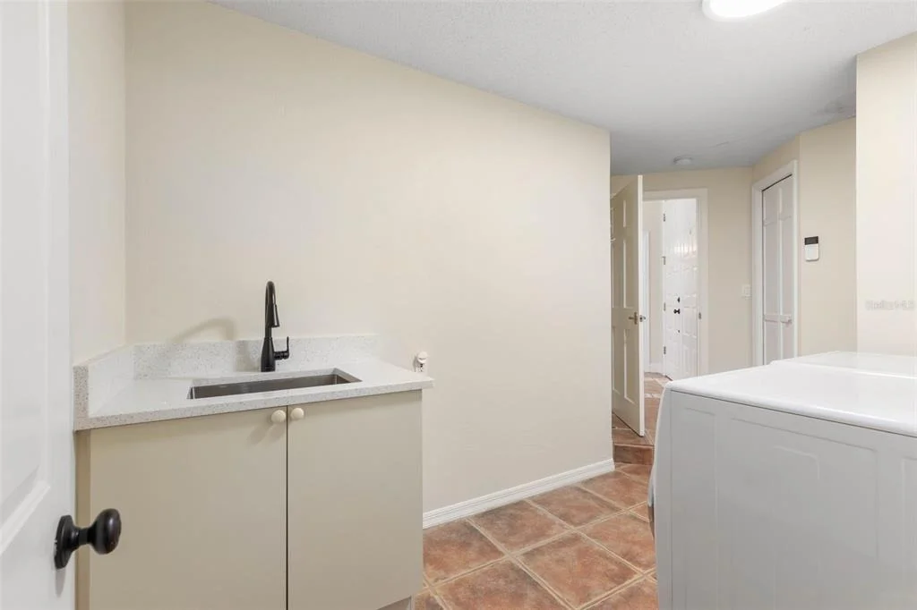 Photo of 6 MONTERREY DRIVE