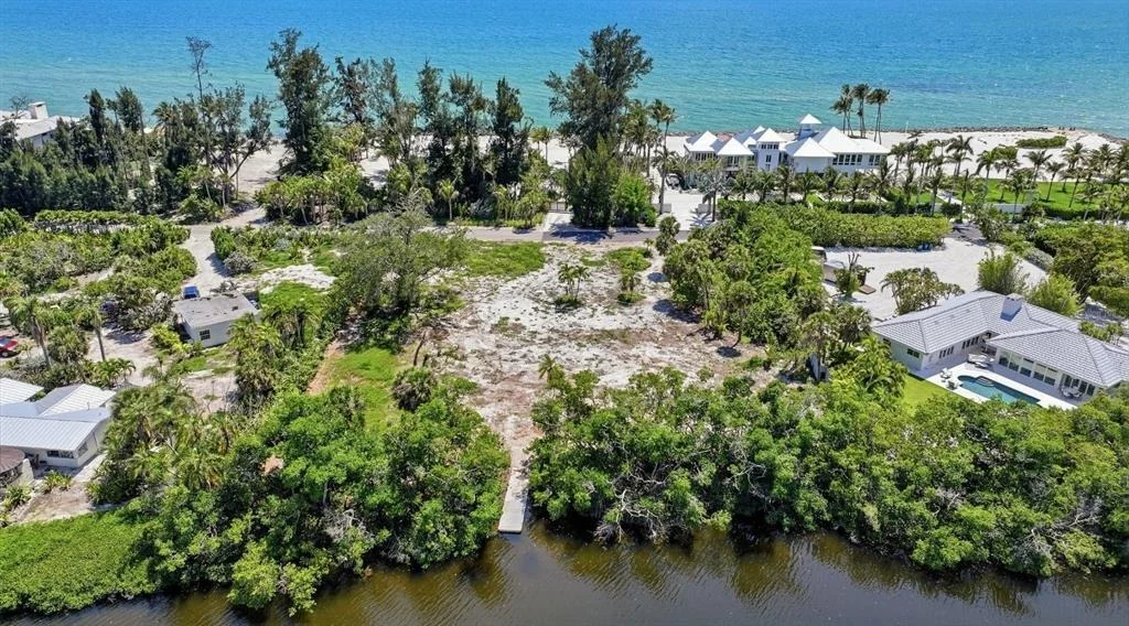 Photo of 7723 SANDERLING ROAD